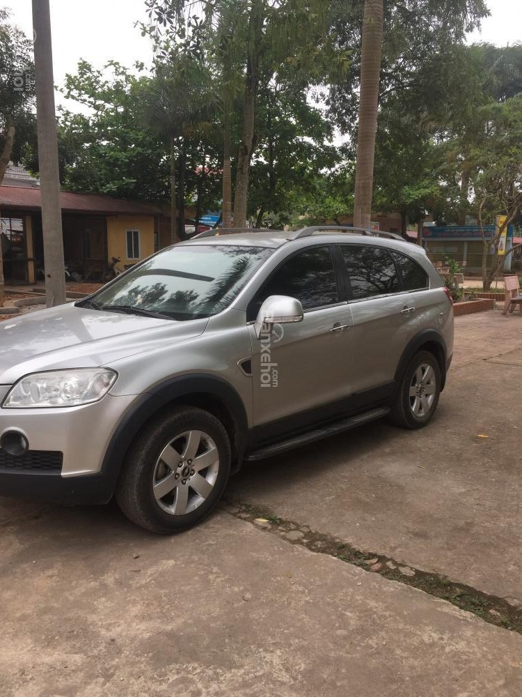 Chevrolet Captiva Lt 2009 - Bán Chevrolet Captiva Lt năm sản xuất 2009, màu bạc, nhập khẩu số sàn, 355 triệu