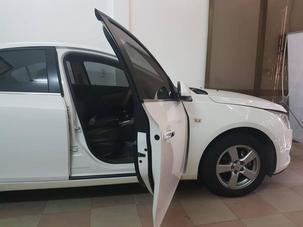 Chevrolet Cruze LS 2012 - Bán Chevrolet Cruze số sàn 2012, xe gia đình 1 đời chủ