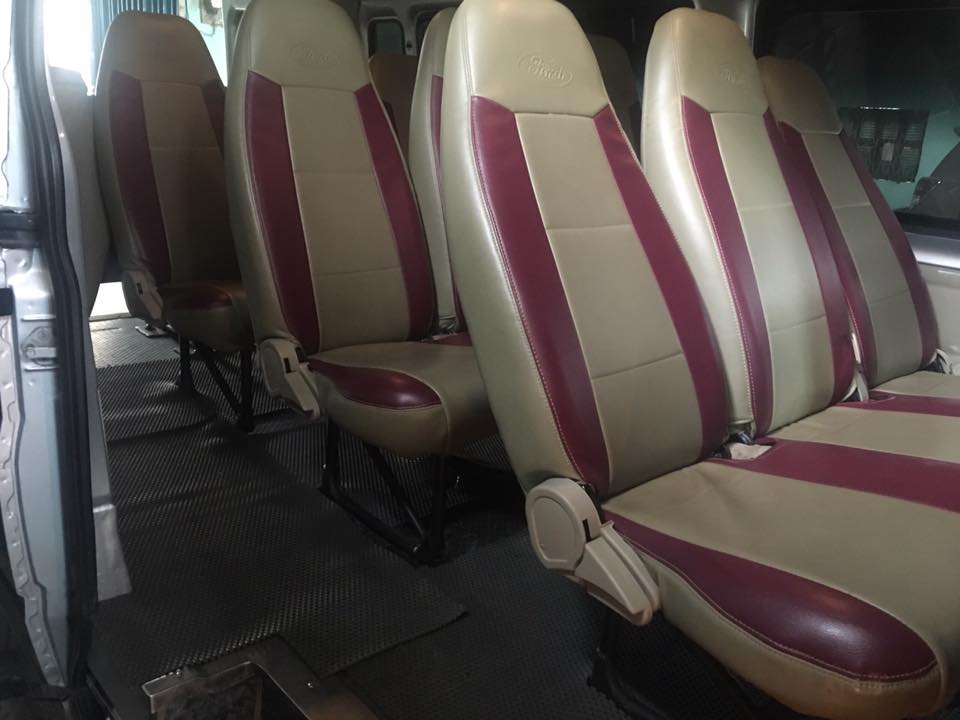 Ford Transit Medium 2016 - Bán xe Ford Transit 2016, số sàn, màu bạc