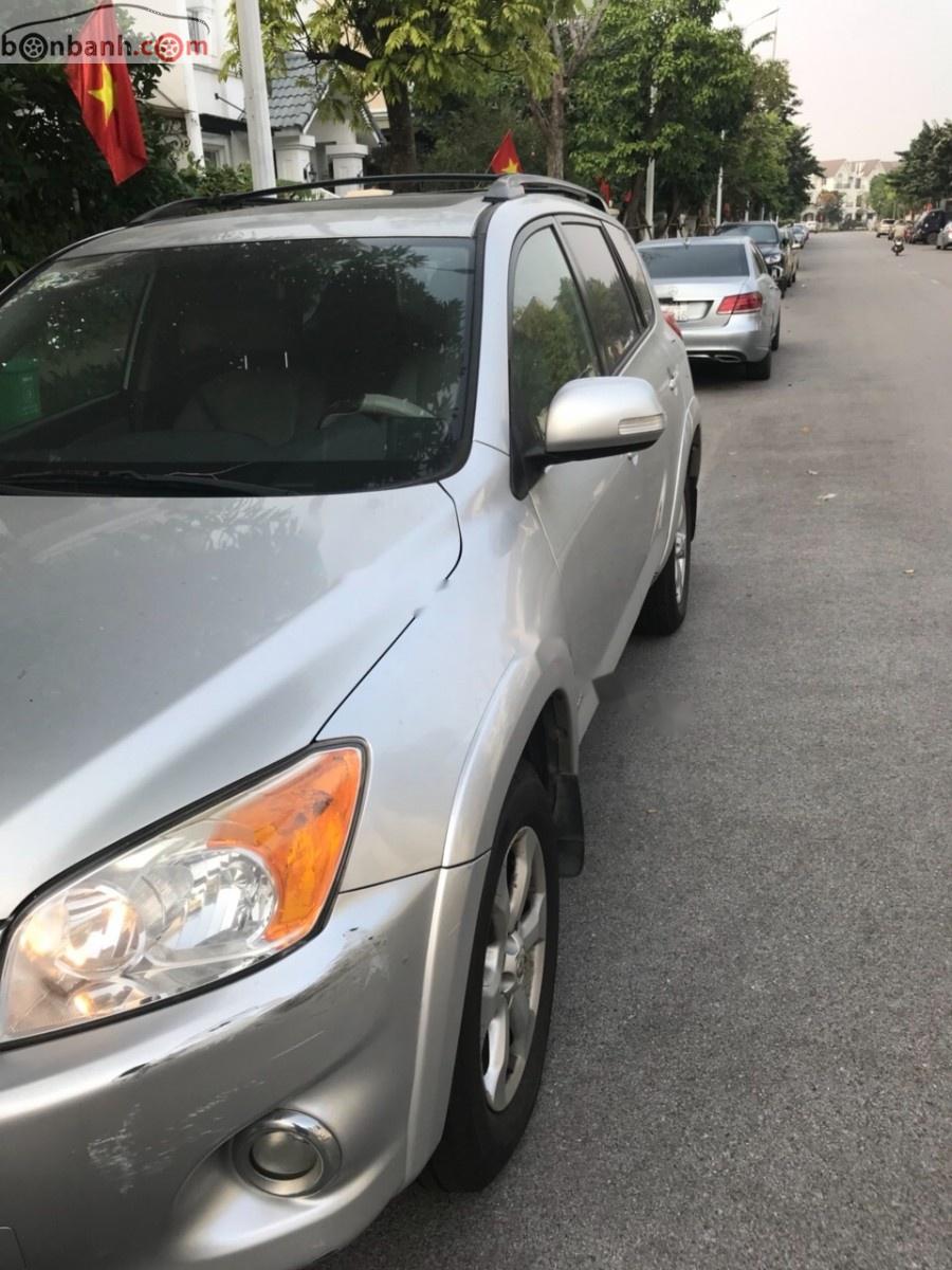 Toyota RAV4 Limited 2009 - Bán ô tô Toyota RAV4 Limited sản xuất năm 2009, màu bạc, xe nhập ít sử dụng