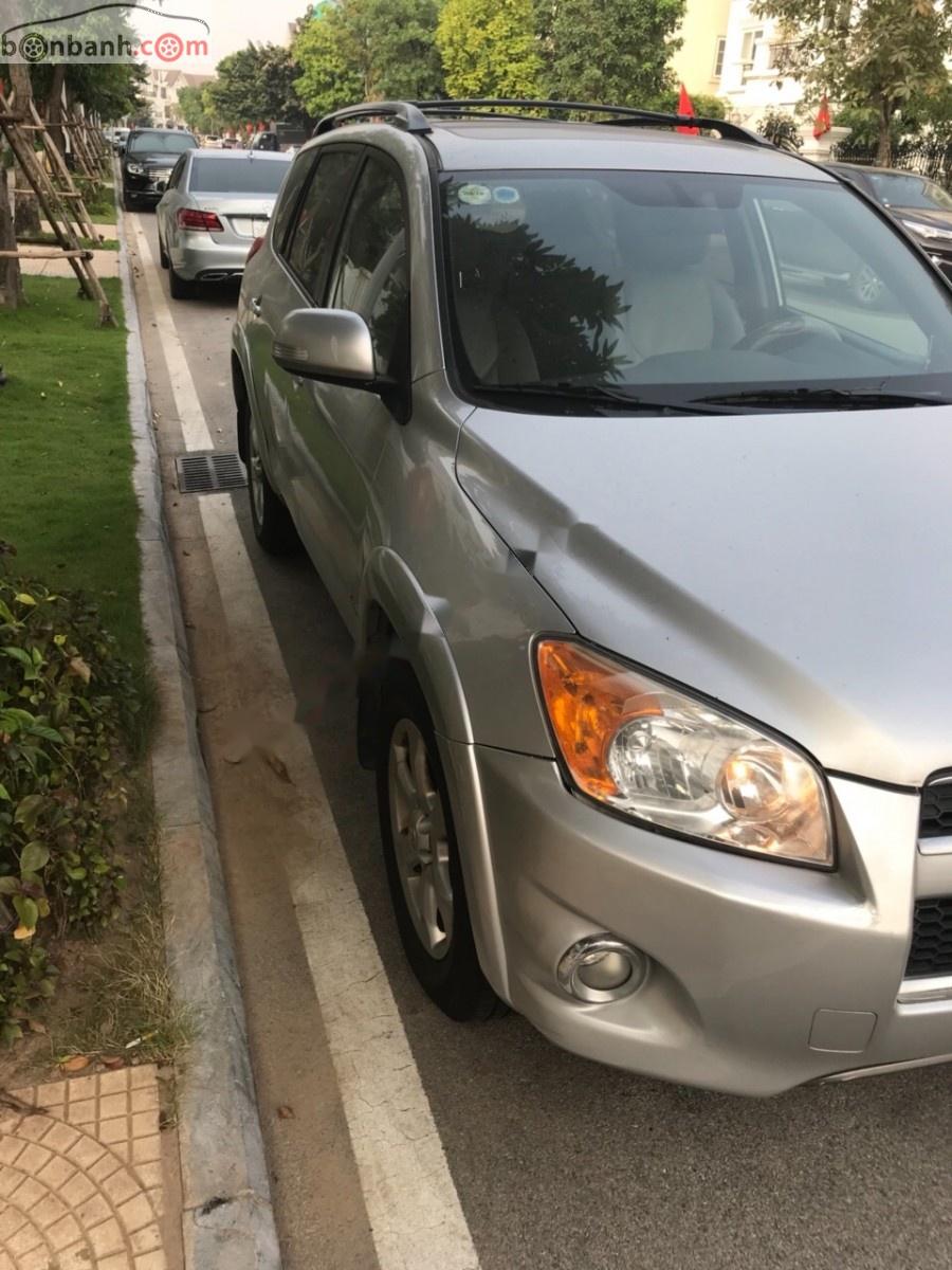 Toyota RAV4 Limited 2009 - Bán ô tô Toyota RAV4 Limited sản xuất năm 2009, màu bạc, xe nhập ít sử dụng