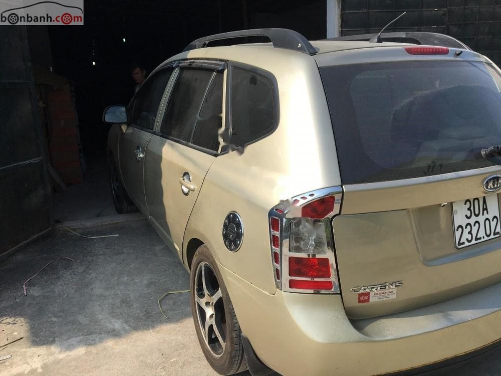 Kia Carens Gl 2010 - Bán Kia Carens Gl sản xuất 2010 xe gia đình giá cạnh tranh