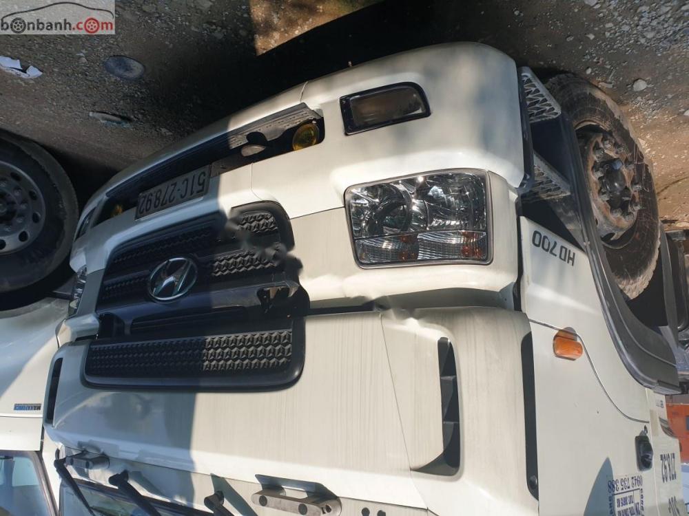 Hyundai HD   700 2013 - Cần bán gấp Hyundai HD 700 sản xuất 2013, màu trắng, nhập khẩu nguyên chiếc