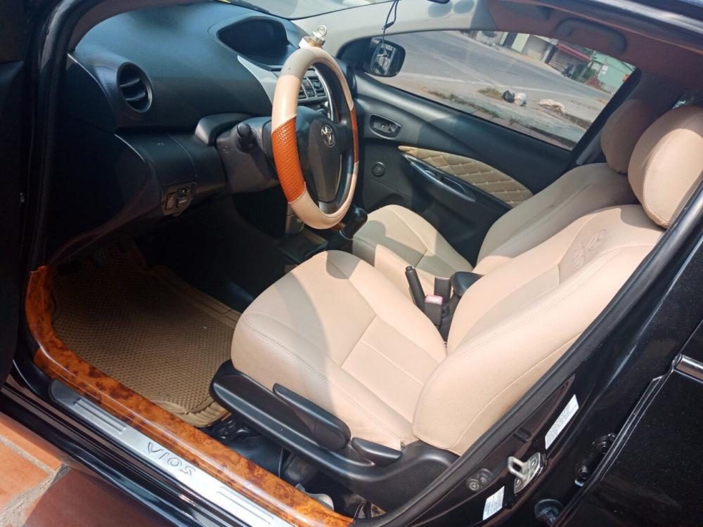 Toyota Vios Limo 2009 - Cần bán xe Toyota Vios năm 2009 màu đen, giá 250 triệu
