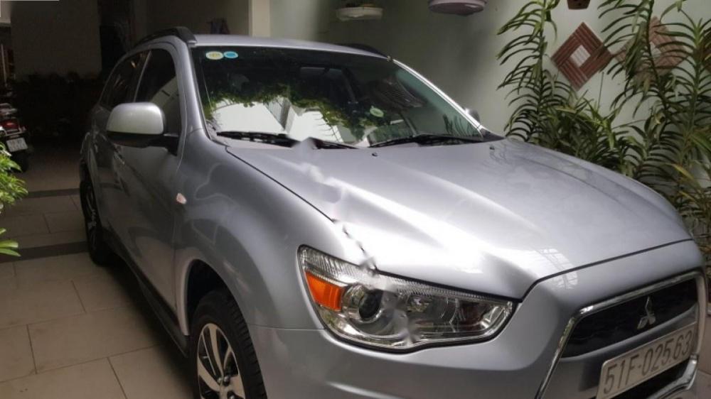 Mitsubishi Outlander 2015 - Bán Mitsubishi Outlander đời 2015, màu bạc, nhập khẩu giá cạnh tranh