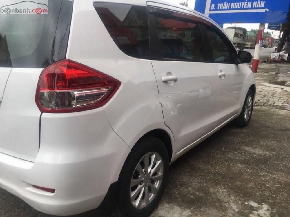 Suzuki Ertiga 2015 - Cần bán xe Suzuki Ertiga đời 2015, màu trắng, nhập khẩu nguyên chiếc, giá 435tr