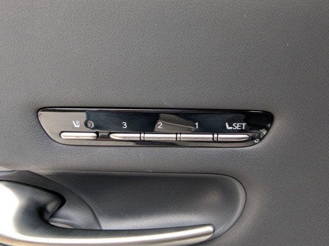 Lexus LS LS500 2019 - Lexus LS500 đời 2019, xe nhập khẩu nguyên chiếc, xe đặt cọc