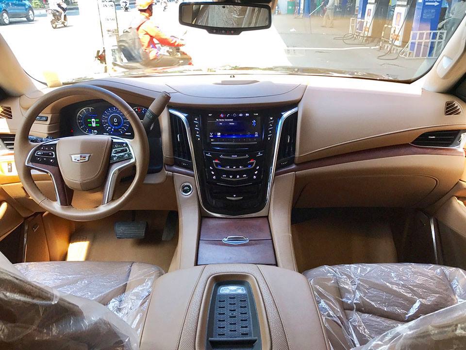 Cadillac Escalade ESV Platinium 2016 - Cadillac Escalade ESV Platinium đời 2016, màu đen, nhập khẩu