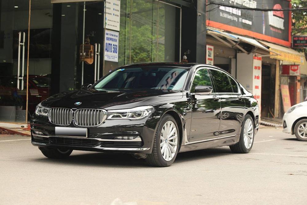 BMW 7 Series 740i 2015 - BMW 7 Series 740i đời 2016, màu đen, nhập khẩu