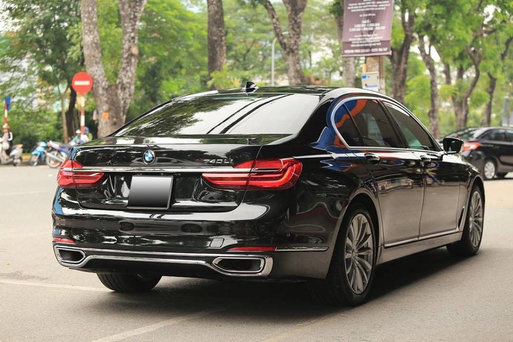BMW 7 Series 740i 2015 - BMW 7 Series 740i đời 2016, màu đen, nhập khẩu