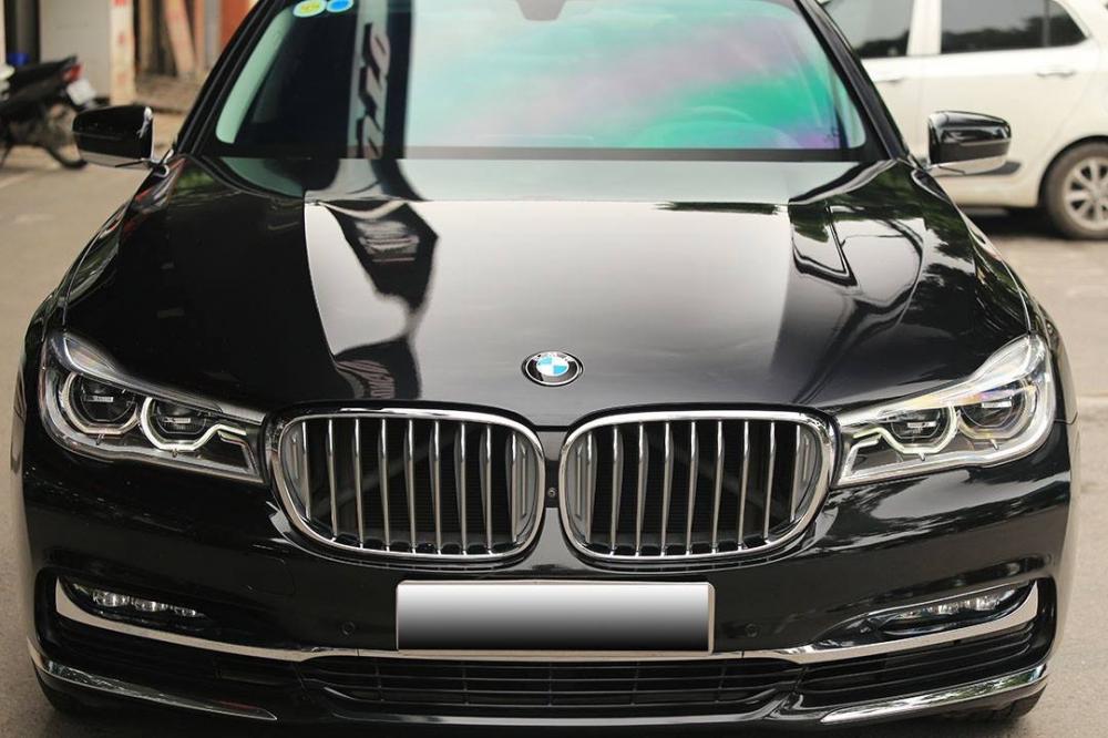 BMW 7 Series 740i 2015 - BMW 7 Series 740i đời 2016, màu đen, nhập khẩu