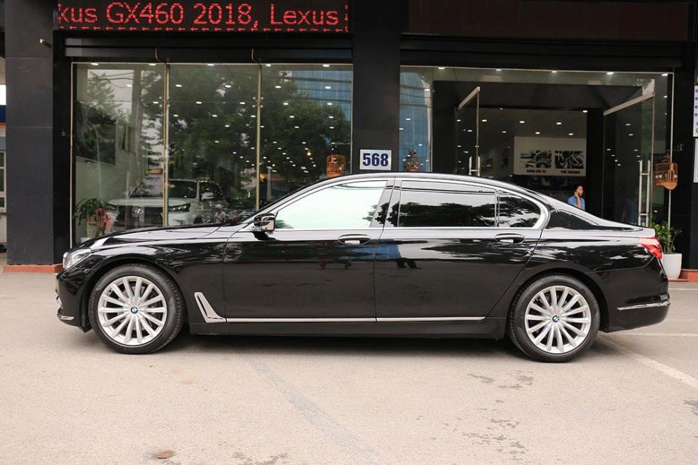 BMW 7 Series 740i 2015 - BMW 7 Series 740i đời 2016, màu đen, nhập khẩu