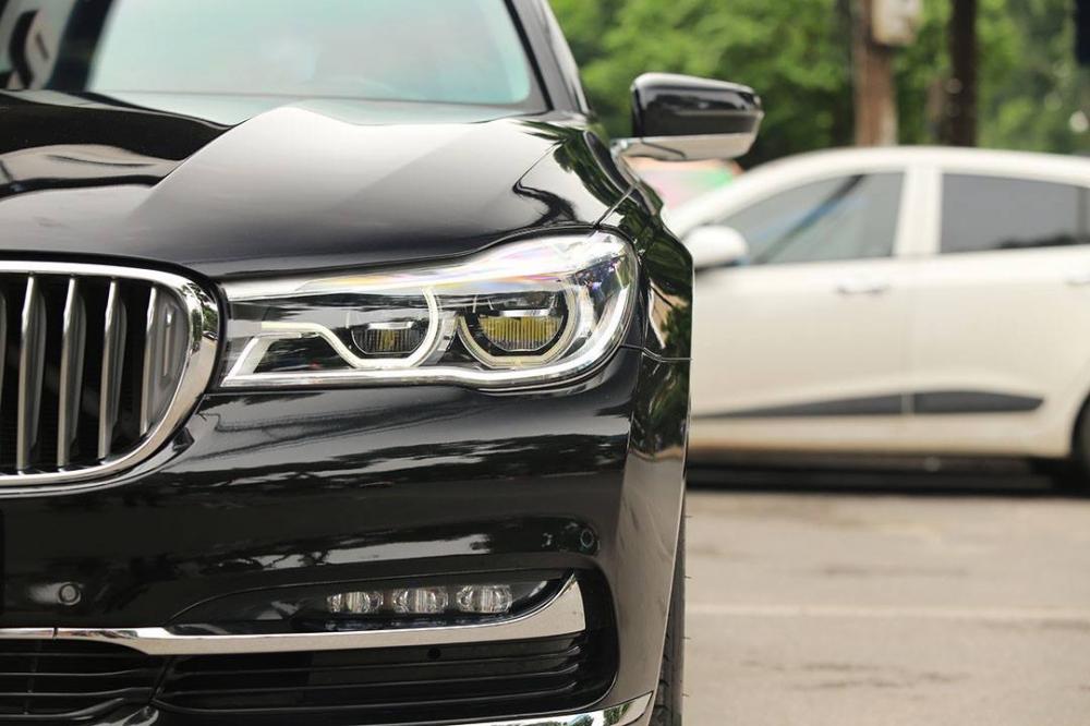 BMW 7 Series 740i 2015 - BMW 7 Series 740i đời 2016, màu đen, nhập khẩu