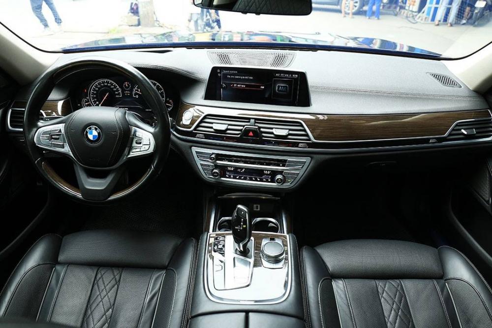 BMW 7 Series 740i 2015 - BMW 7 Series 740i đời 2016, màu đen, nhập khẩu