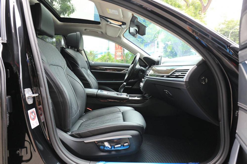 BMW 7 Series 740i 2015 - BMW 7 Series 740i đời 2016, màu đen, nhập khẩu
