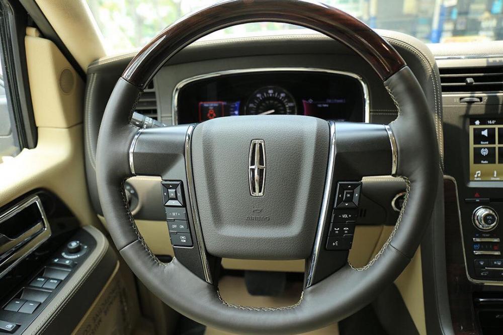 Lincoln Navigator L 2016 - Lincoln Navigator L đời 2016, màu đen, xe nhập