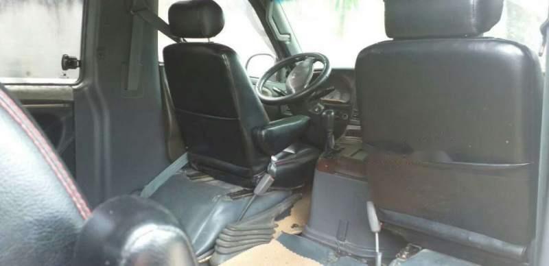 Mercedes-Benz MB  100  2002 - Bán xe Mercedes Benz 9 chỗ, không hết liên hạn, xe đang hoạt động bình thường