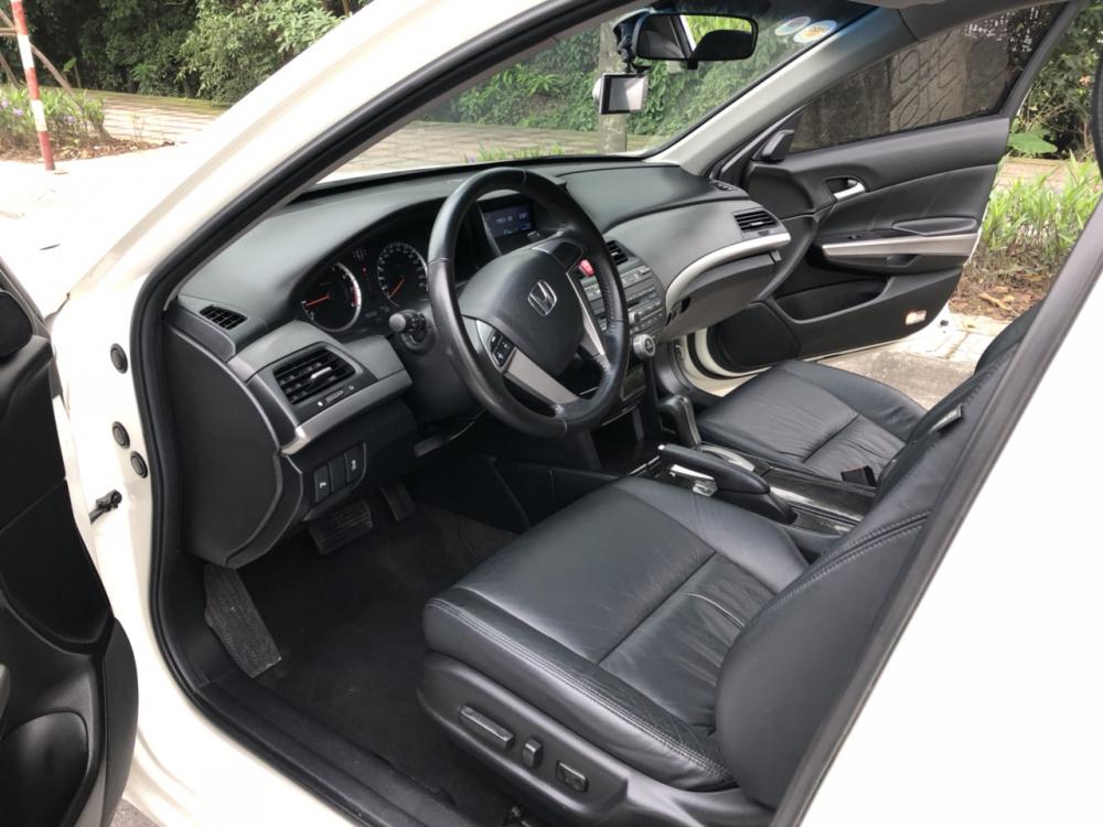 Honda Accord 2.4 2011 - Cần bán xe Honda Accord 2.4 2011 màu trắng, xe nhập khẩu giá tốt