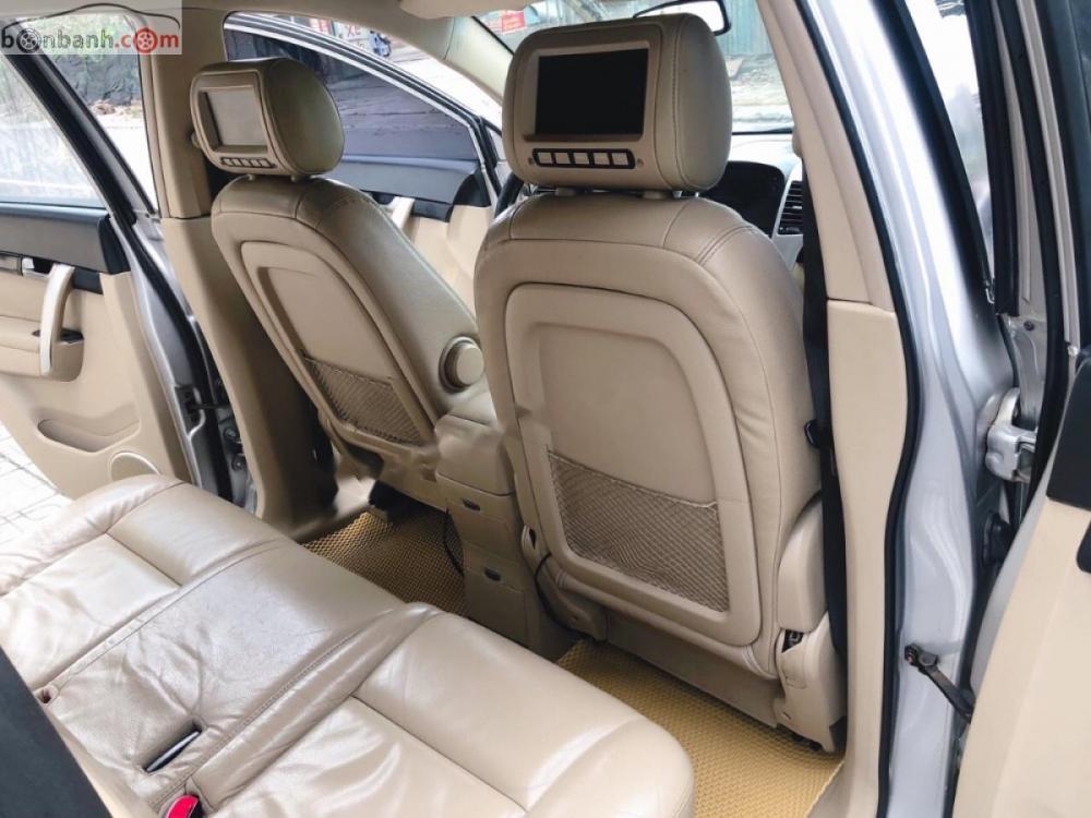Chevrolet Captiva LT 2009 - Bán xe Chevrolet Captiva LT 2009, màu bạc, chính chủ 