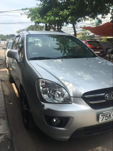 Kia Carens MT 2010 - Cần bán xe cũ Kia Carens MT sản xuất 2010 số sàn