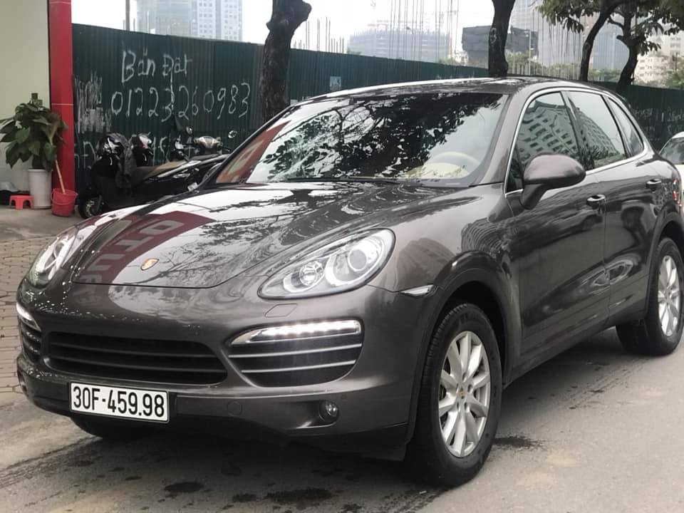 Porsche Cayenne 2011 - Bán xe Porsche Cayenne sản xuất năm 2011, màu nâu, nhập khẩu
