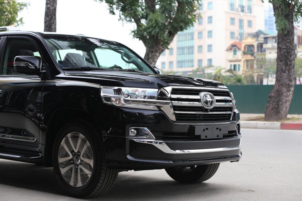 Toyota Land Cruiser VXS 4.6L 2018 - Bán xe Toyota Land Cruiser VXS 4.6L năm 2018, màu đen, nhập khẩu nguyên chiếc