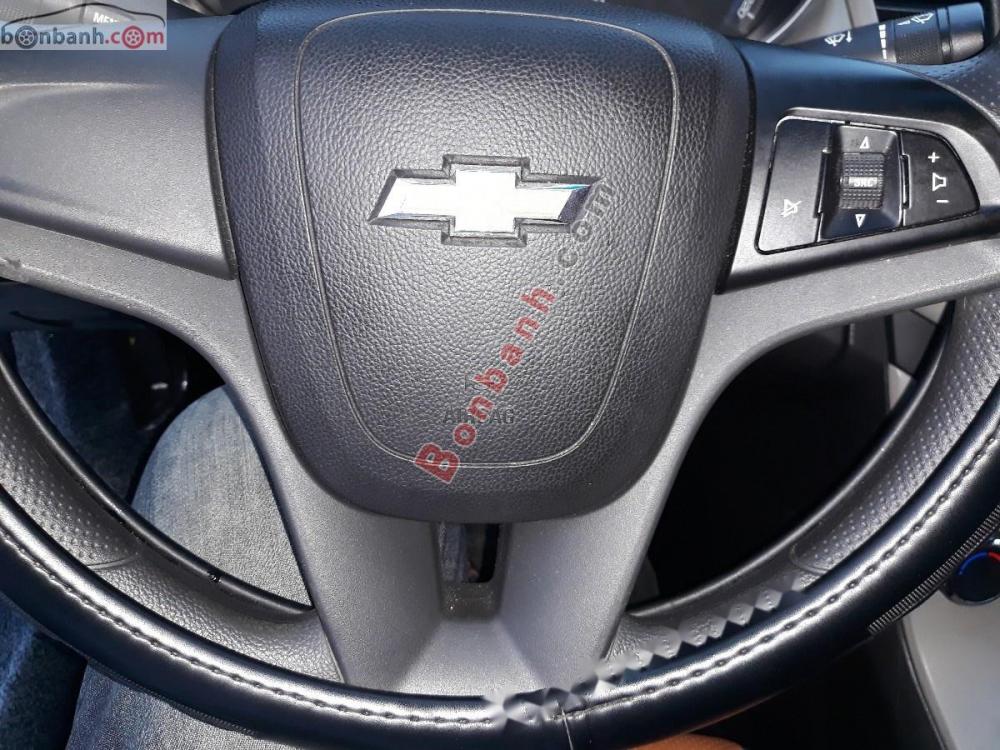 Chevrolet Cruze LS 2014 - Bán Chevrolet Cruze LS đời 2014, màu trắng như mới, giá 412tr