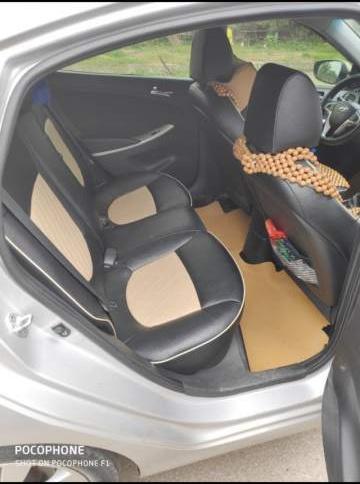 Hyundai Accent MT 2011 - Bán Hyundai Accent MT 2011, màu bạc, nhập khẩu