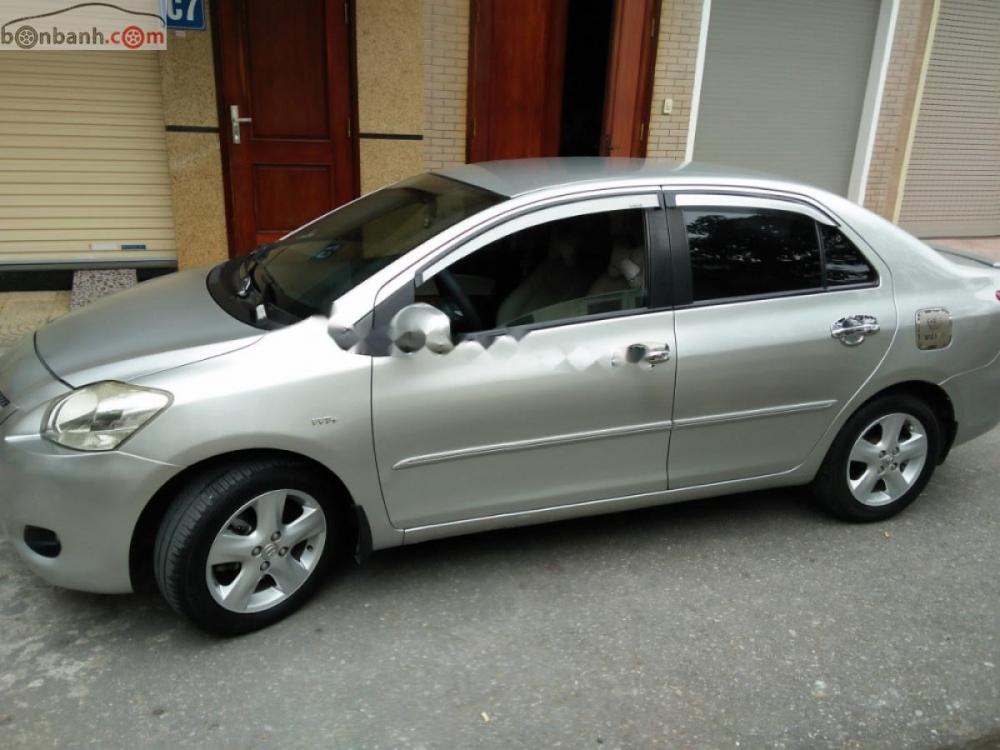 Toyota Vios G 2009 - Bán Toyota Vios G năm 2009, màu bạc, số tự động