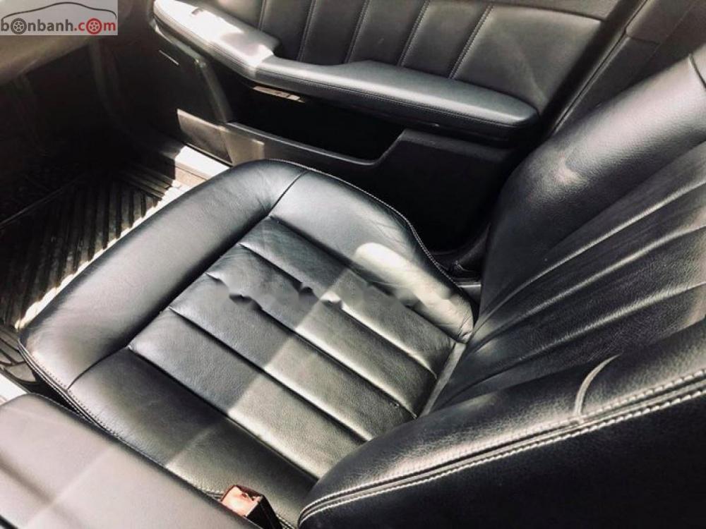 Mercedes-Benz E class E250 2013 - Bán xe Mercedes E250 sản xuất năm 2013, màu đen