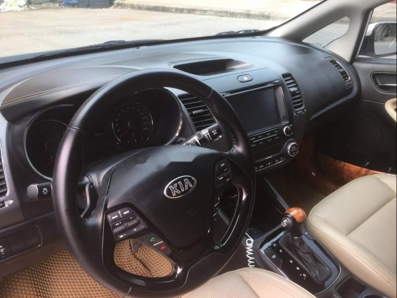 Kia Cerato AT 2016 - Xe Kia Cerato AT đời 2016, màu trắng, giá chỉ 545 triệu