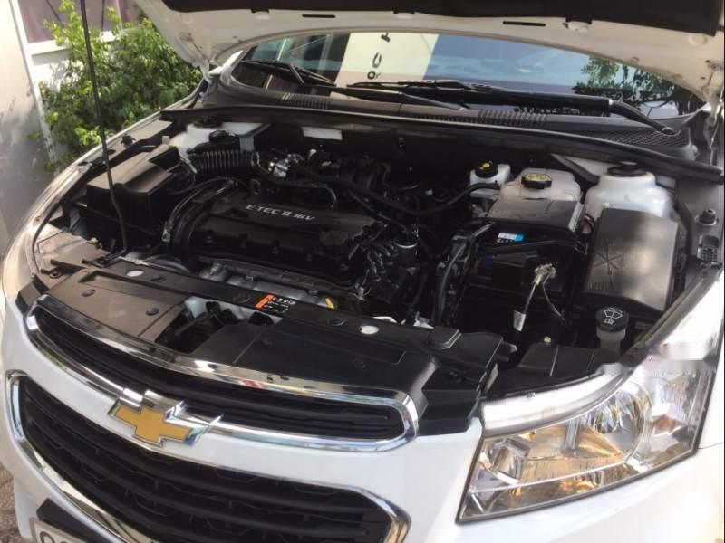 Chevrolet Cruze MT 2016 - Bán xe cũ Chevrolet Cruze MT năm sản xuất 2016, màu trắng
