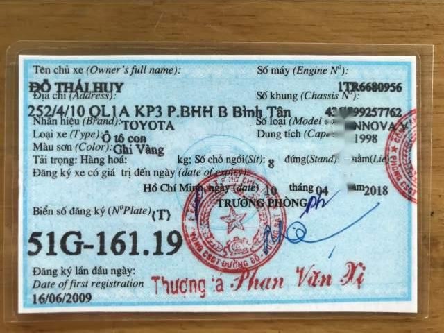 Toyota Innova V 2009 - Bán Toyota Innova V 2009, màu vàng cát, số tự động, giá 395tr