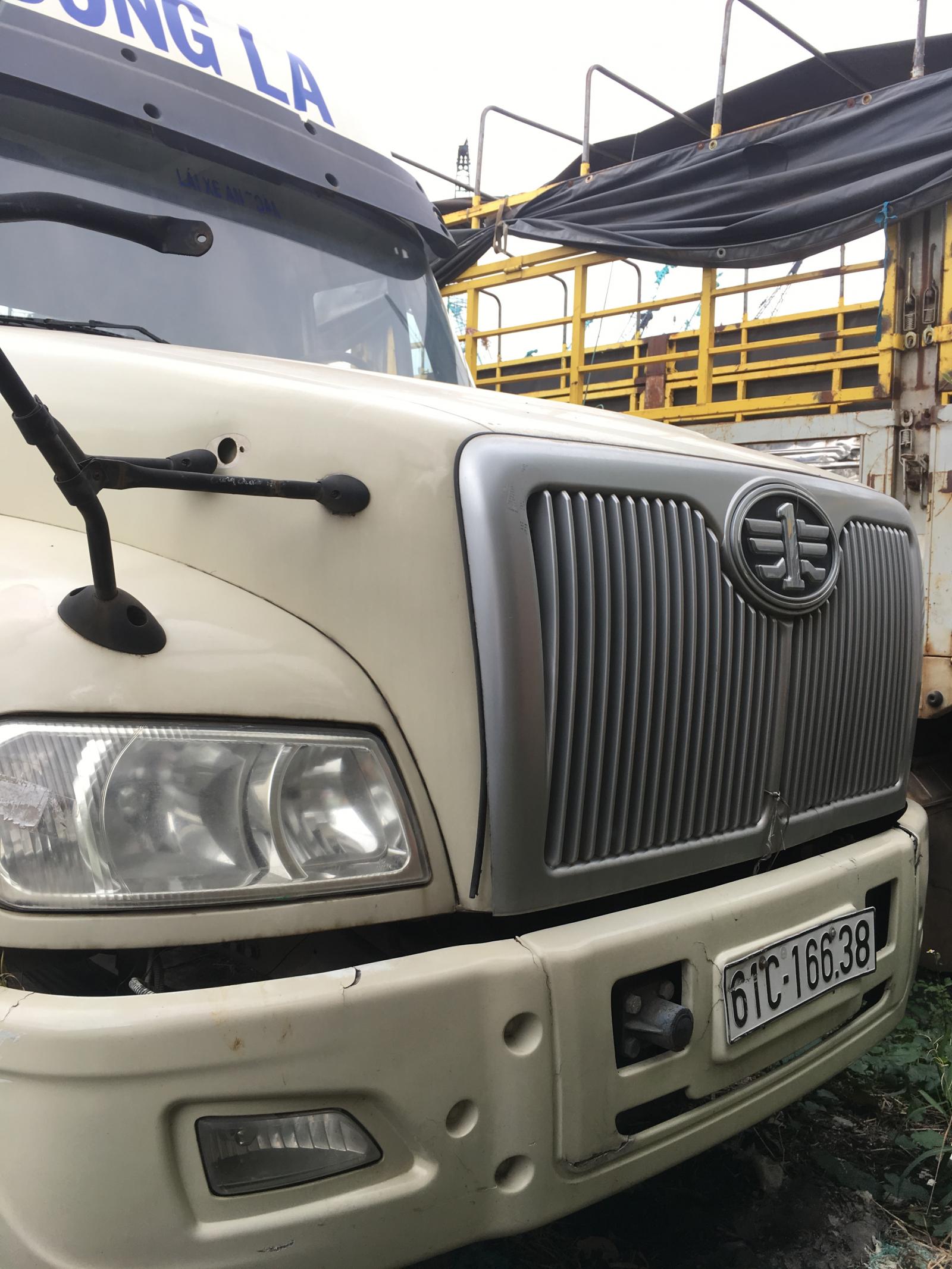 Howo 2015 - Ngân hàng thanh lý bán đấu giá ô tô đầu kéo FAW 2016