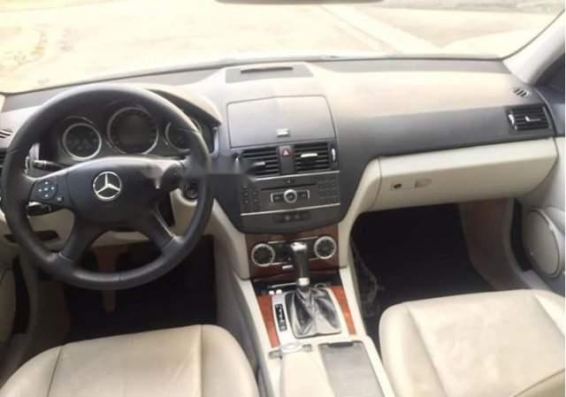 Mercedes-Benz C class C250 2010 - Cần bán Mercedes-Benz C250 đời 2010, xe đẹp không lỗi