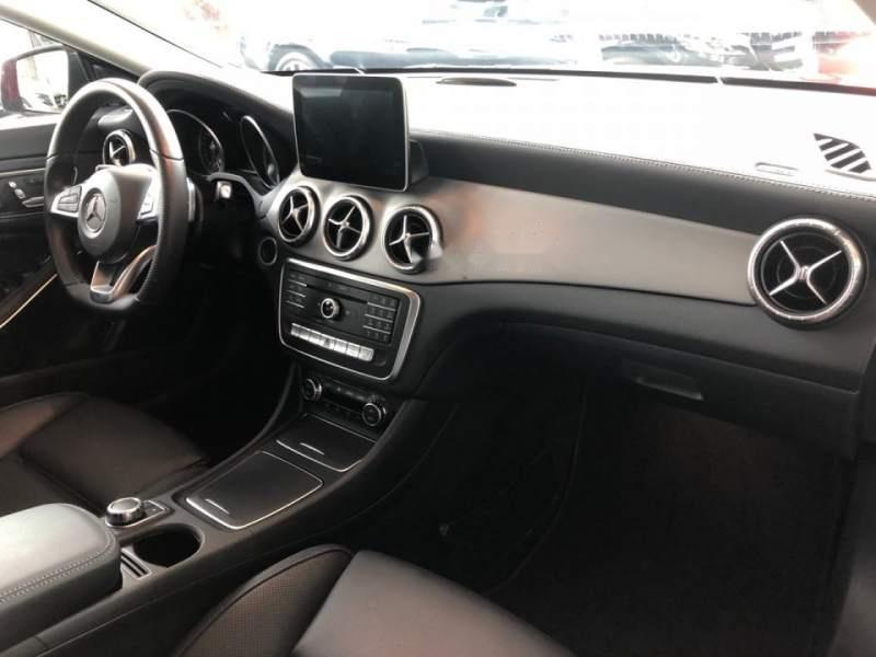 Mercedes-Benz CLA class   2019 - Bán ô tô Mercedes CLA 250 đời 2019, nhập khẩu, trả trước 600tr nhận xe ngay