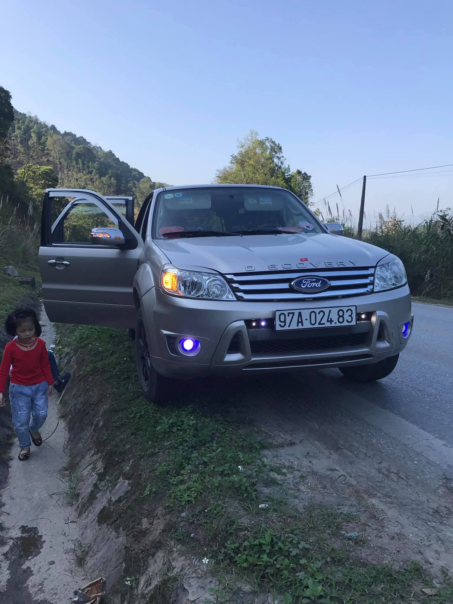 Ford Escape XLS 2009 - Cần bán nhanh Ford Escape XLS 2.3 sx 2009, số tự động