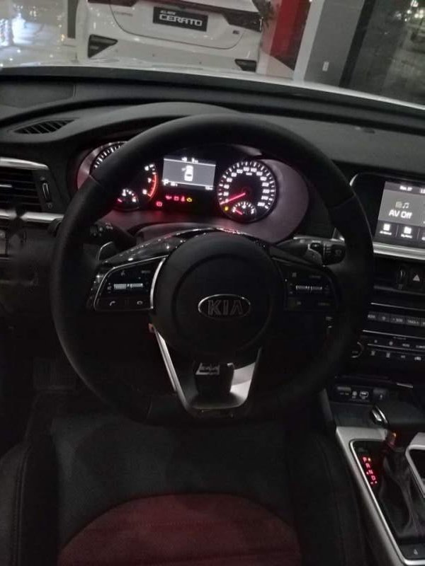 Kia Optima   2.0 2019 - Cần bán xe Kia Optima 2.0 2019, màu trắng, mới 100%