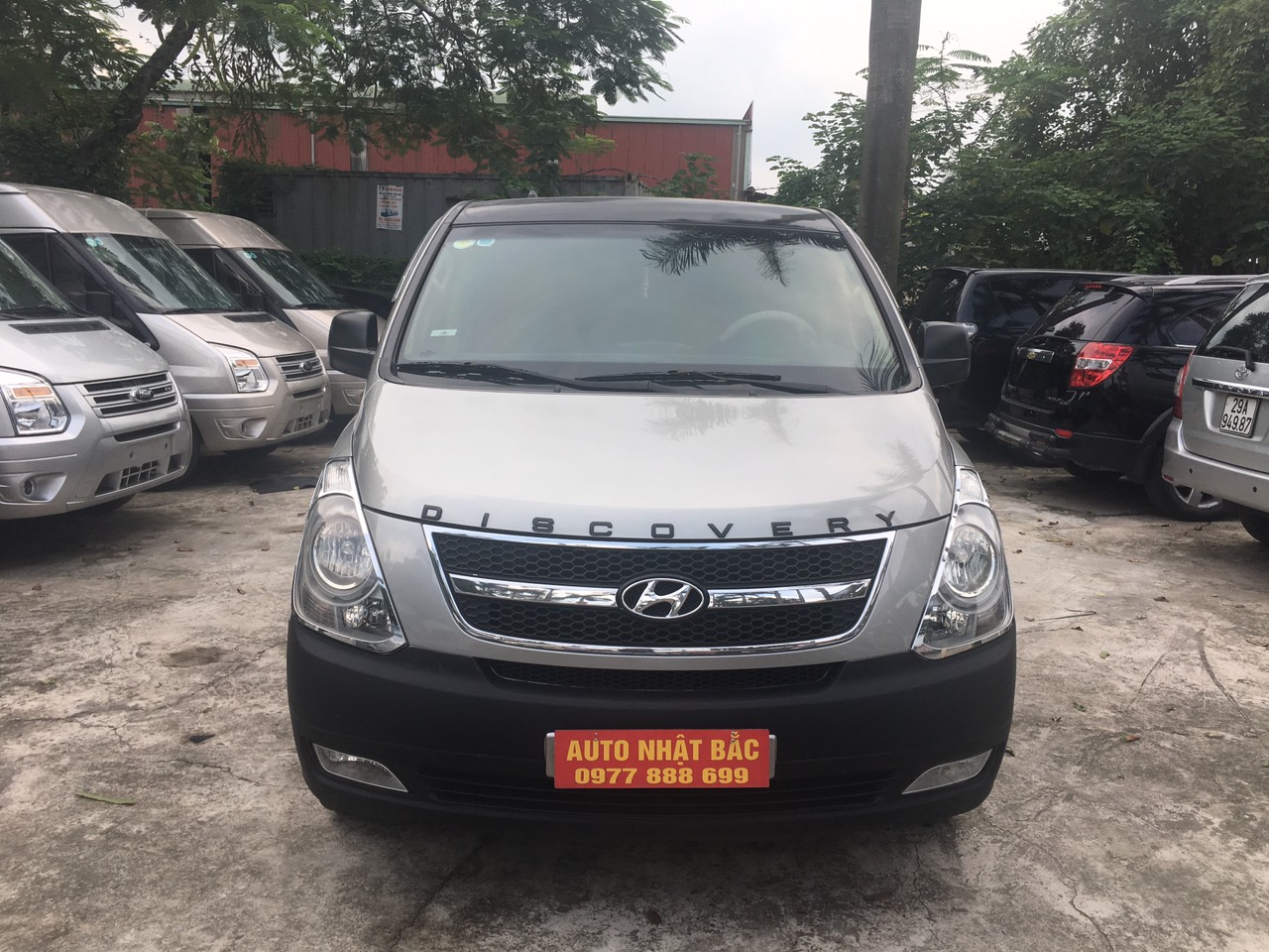 Hyundai Starex 2013 - Bán Hyundai Starex đời 2013, màu bạc, nhập khẩu nguyên chiếc