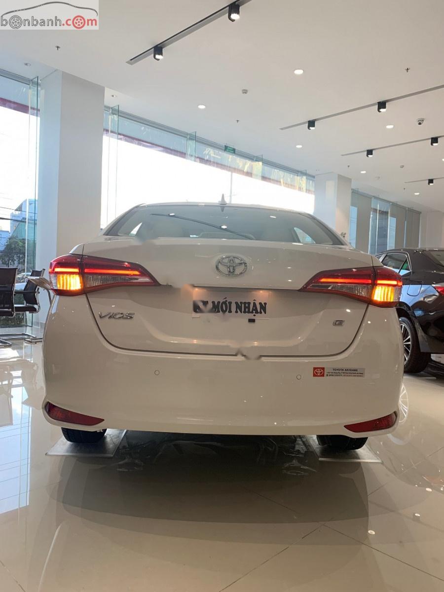 Toyota Vios   2019 - Bán Toyota Vios sản xuất 2019, màu trắng, giá tốt