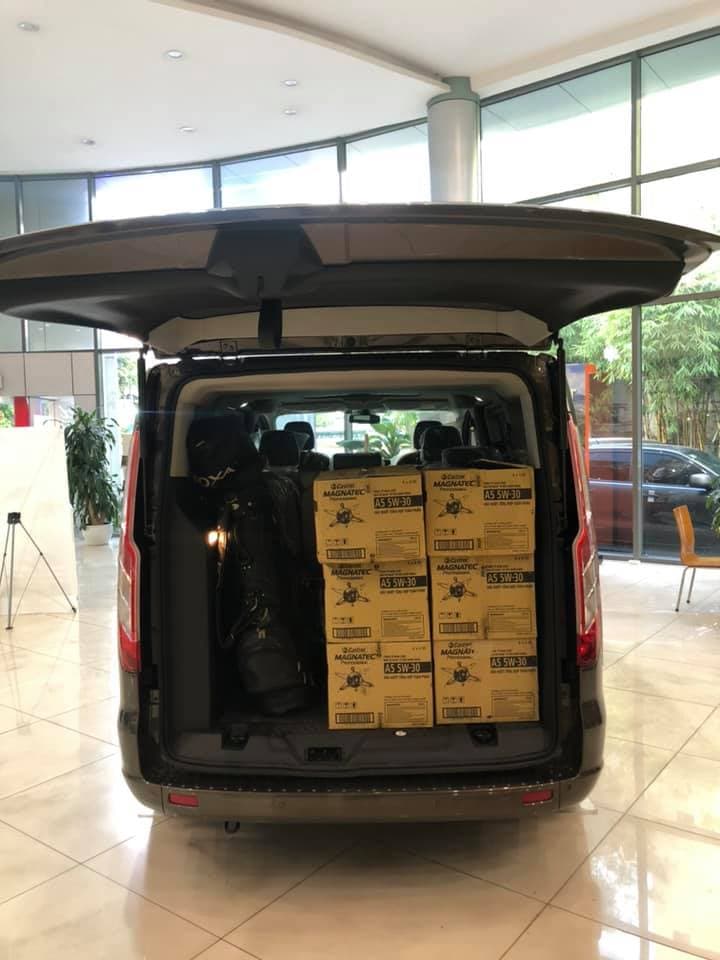 Ford Tourneo 2019 - Ford Tourneo 2019 hoàn toàn mới, 7 chỗ, rộng, cao, thoáng