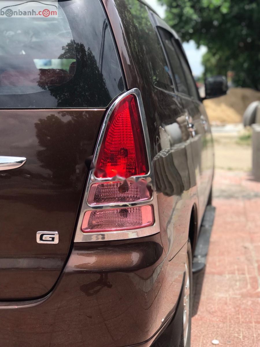 Toyota Innova   2007 - Bán Toyota Innova năm 2007, màu nâu, xe gia đình, 315tr