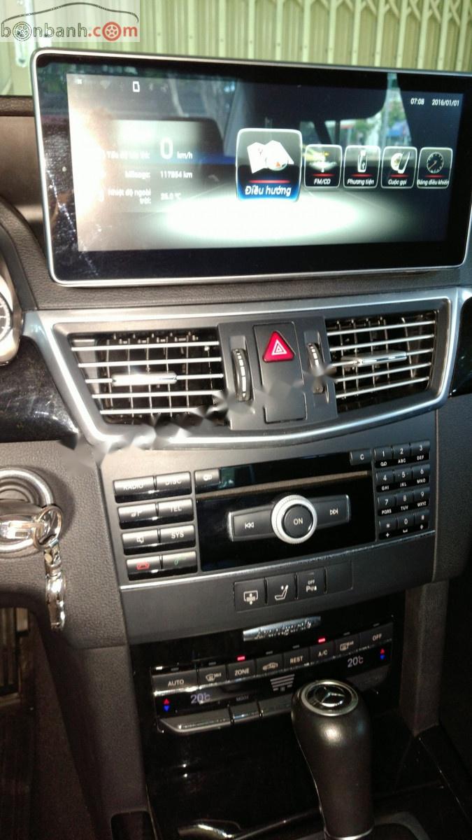 Mercedes-Benz E class   2010 - Bán Mercedes E250 sản xuất 2010, màu nâu còn mới