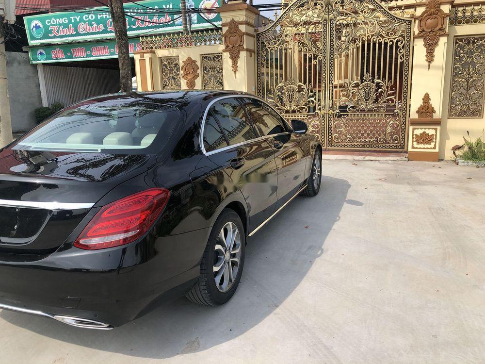 Mercedes-Benz C class C200 2016 - Cần bán xe Mercedes C200 sản xuất 2016, màu đen