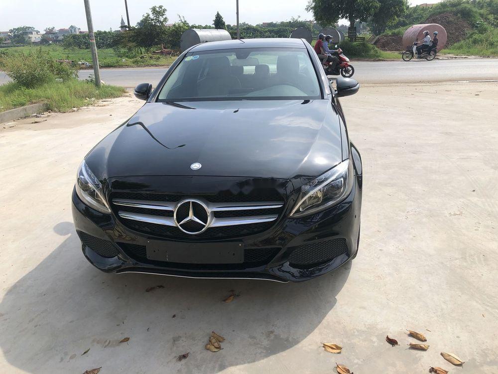 Mercedes-Benz C class C200 2016 - Cần bán xe Mercedes C200 sản xuất 2016, màu đen