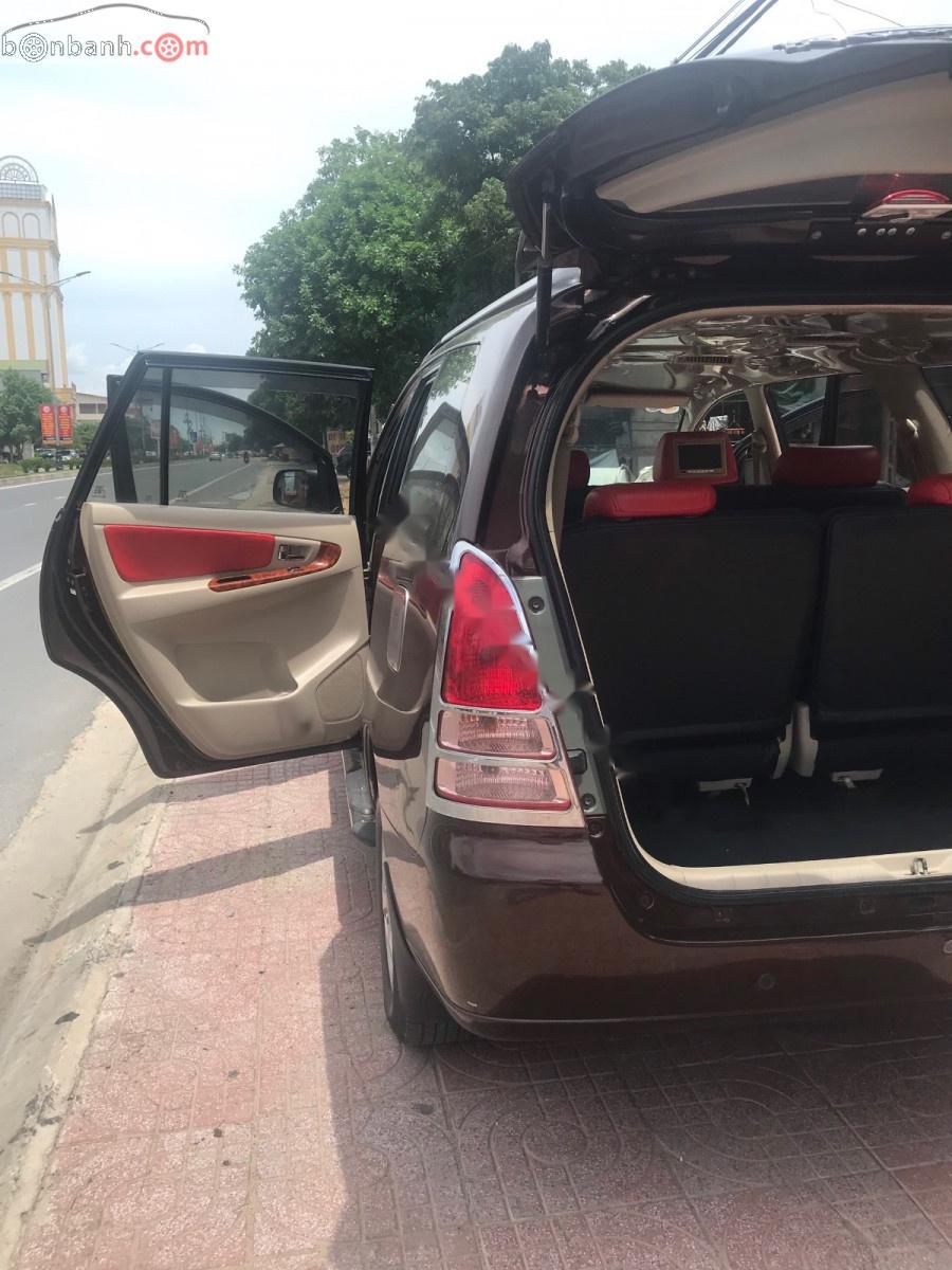 Toyota Innova   2007 - Bán Toyota Innova năm 2007, màu nâu, xe gia đình, 315tr