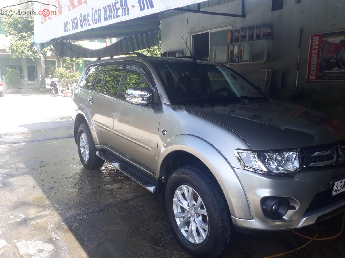 Mitsubishi Pajero Sport   2015 - Cần bán Mitsubishi Pajero Sport G 4x2 AT 2015, màu bạc như mới