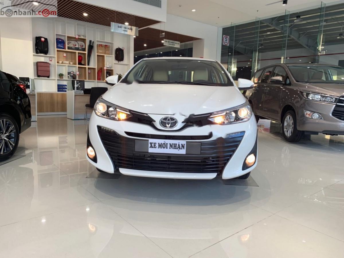 Toyota Vios   2019 - Bán Toyota Vios sản xuất 2019, màu trắng, giá tốt