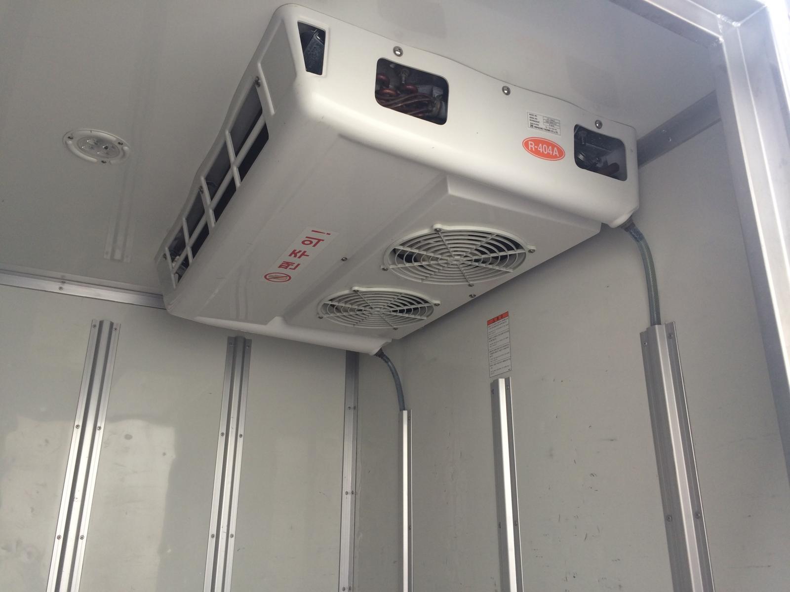 Hyundai Porter II 2014 - Bán Hyundai Porter II 2014, màu trắng, xe nhập, 1 tấn