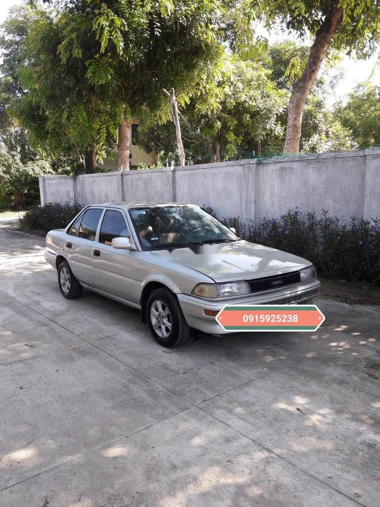 Toyota Corona   1990 - Bán Toyota Corona sản xuất năm 1990, màu bạc, nhập khẩu
